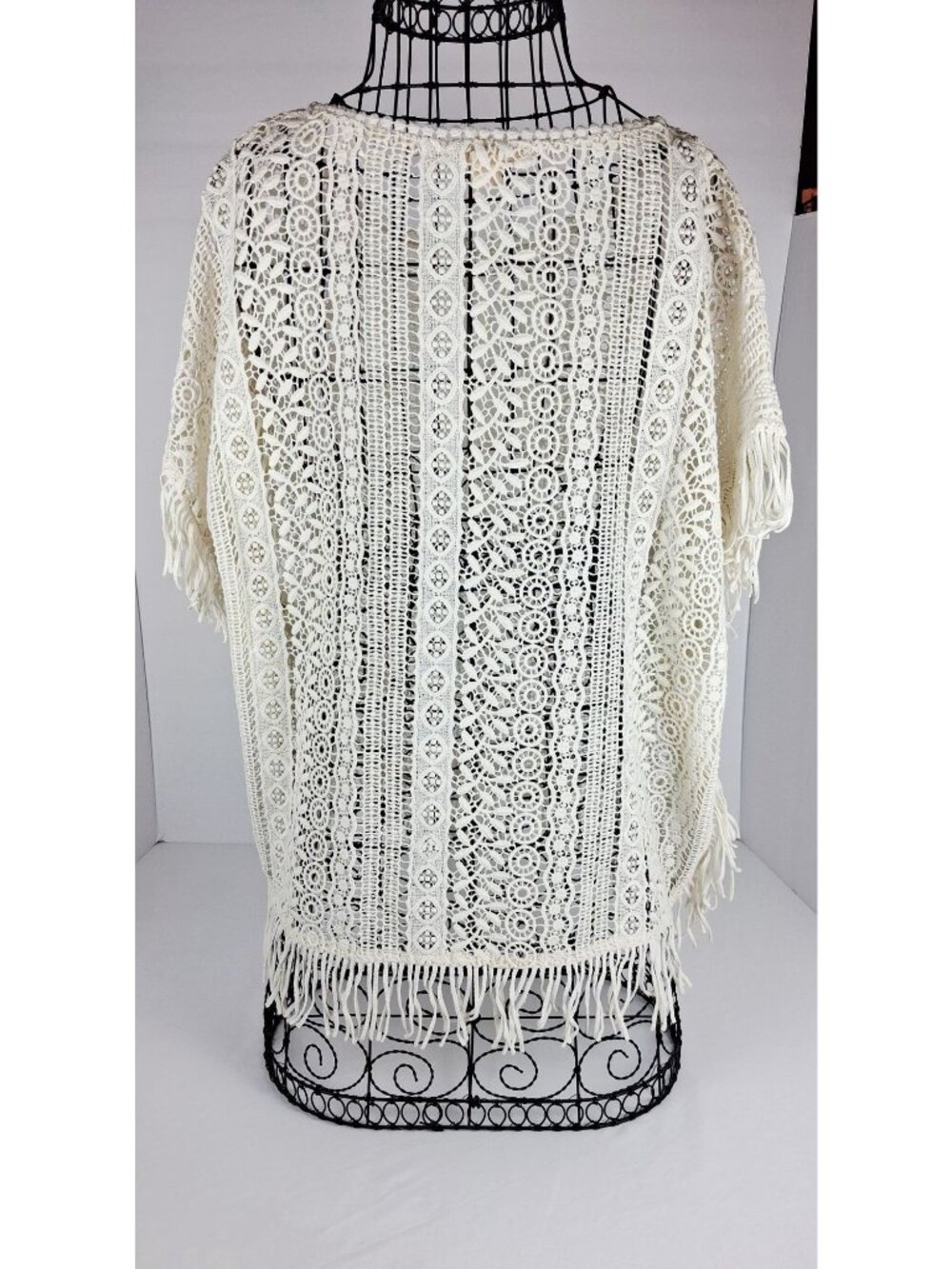 New w/ Tags Ruff Hewn Ivory Crochet Fringe Poncho Size L Lightweight Boho Style - Picture 8 of 16